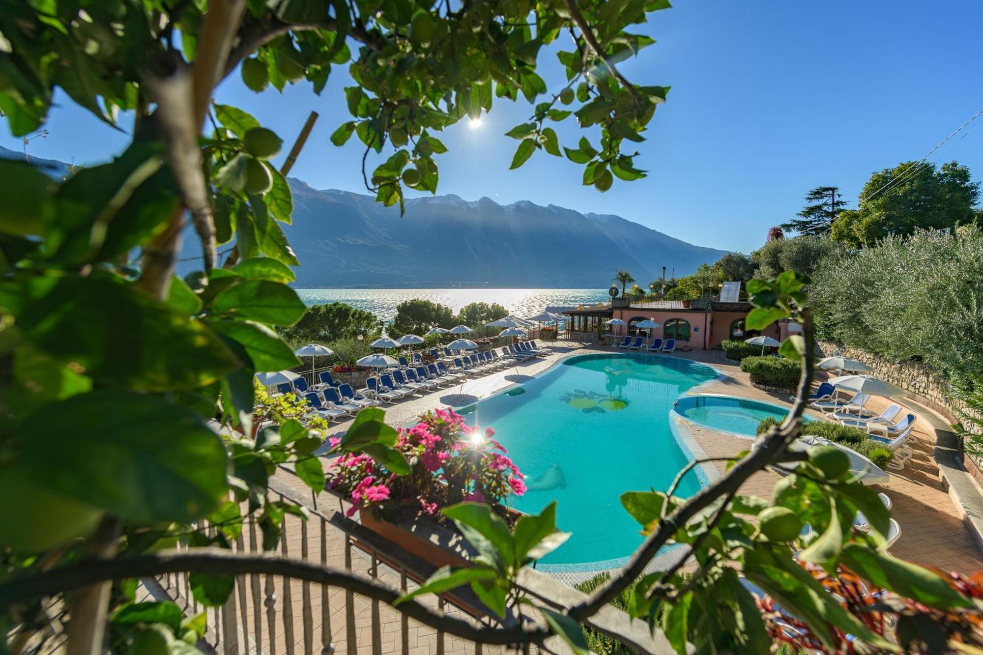Camping Park Garda ลีโมเนซุลการ์ดา ภายนอก รูปภาพ